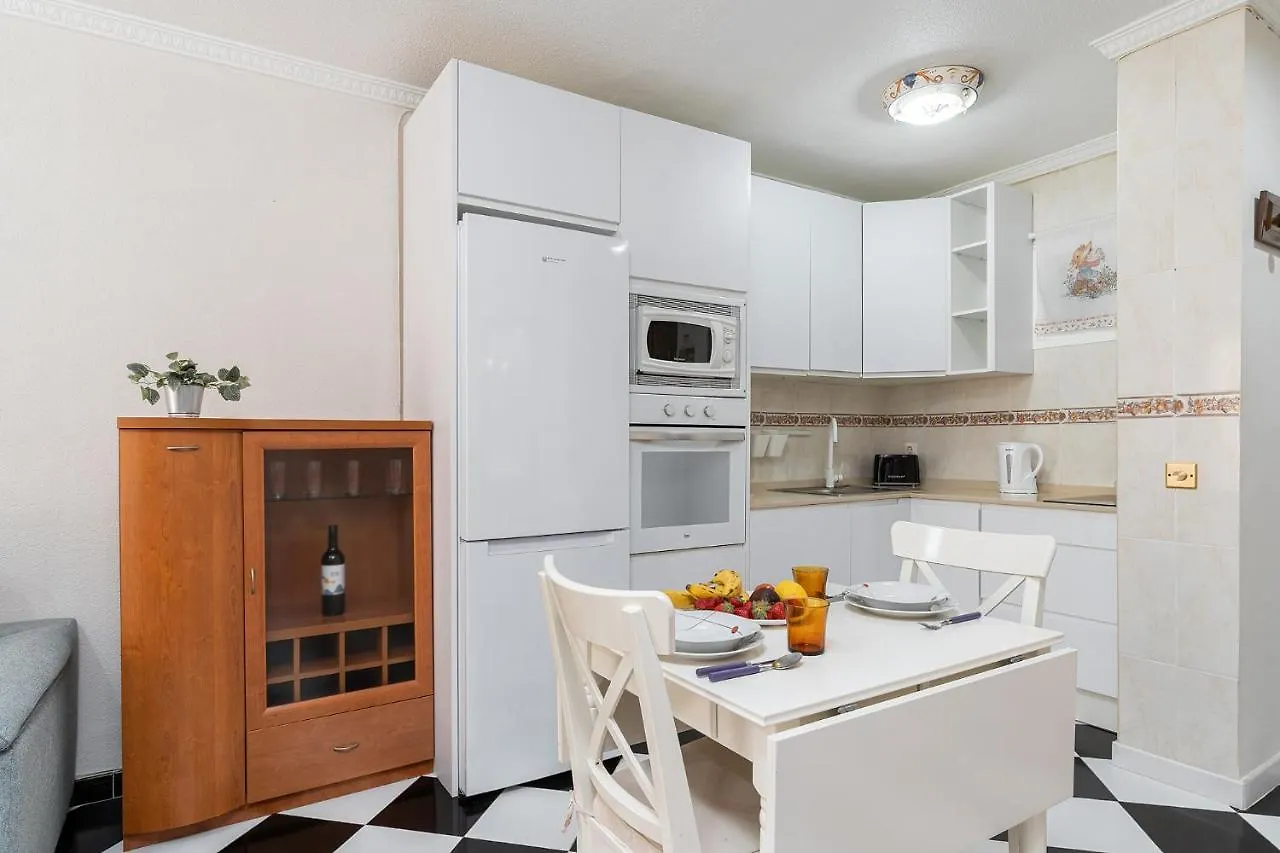 Apartamento Blonzu Guinea Benalmádena
