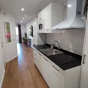 Benalbeach R&r Apartamento
